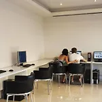 Готель Lomeniz Rhodes City
